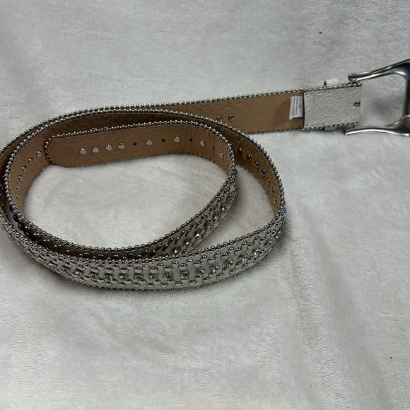 Beautiful White Rhinestones and Studs Belt Silver Buckle Western Sparkle XXL
